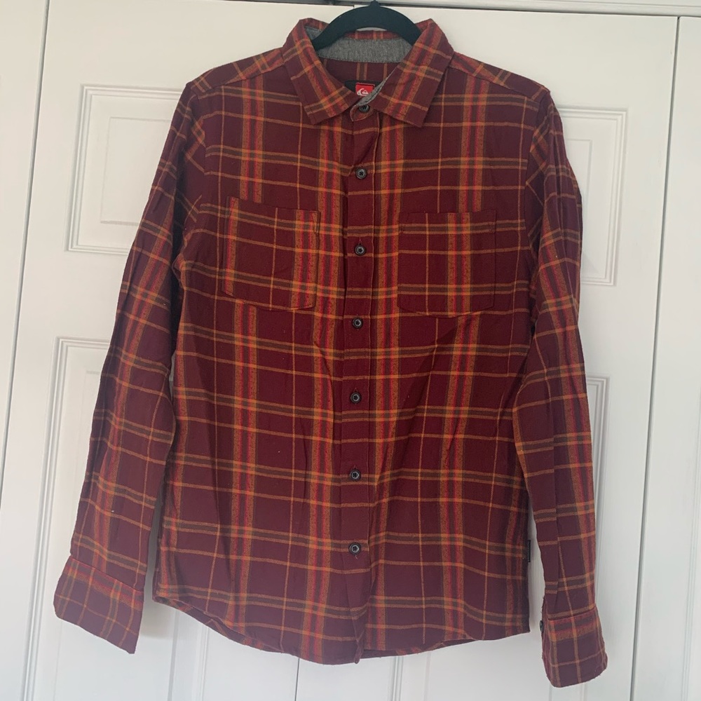 SOLD!QUICKSILVER - red plaid shirt
